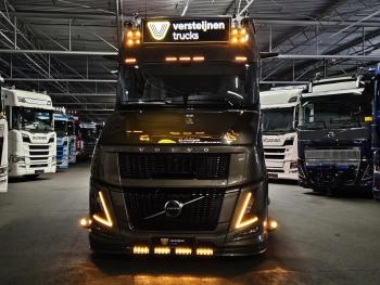 Volvo VT5 AERO 780 XXL / 6x2 TORPEDO / BOOGIE / SPECIAL / SHOW